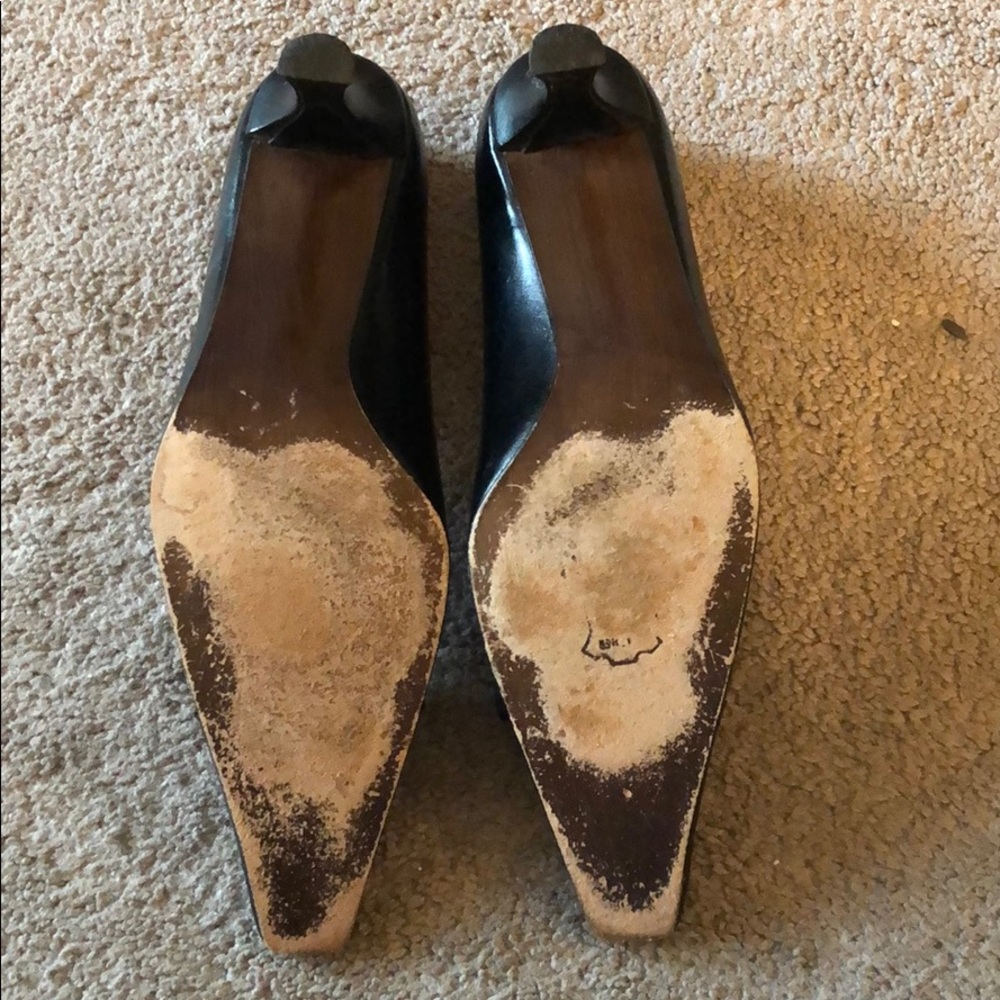 Shoes - Picture 5 of 5